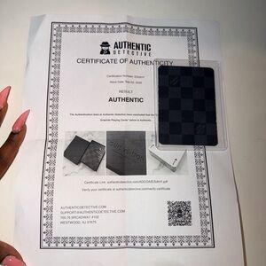 Louis Vuitton Black and Gray Card Holder